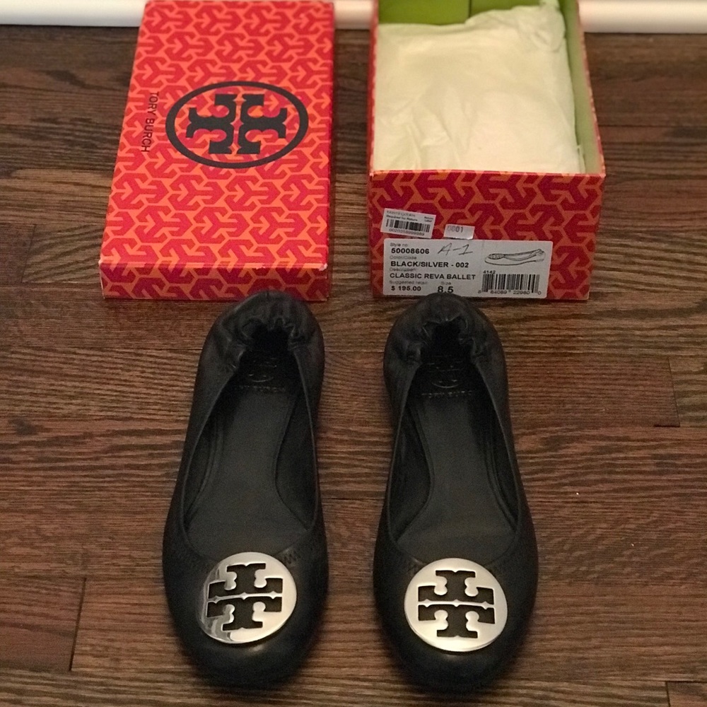 Tory Burch Reva Flats in Black